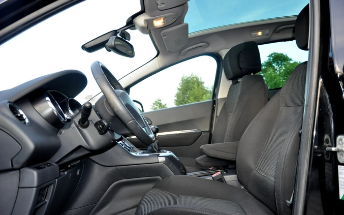 Peugeot 5008 cena 27999 przebieg: 209874, rok produkcji 2010 z Biskupiec małe 704